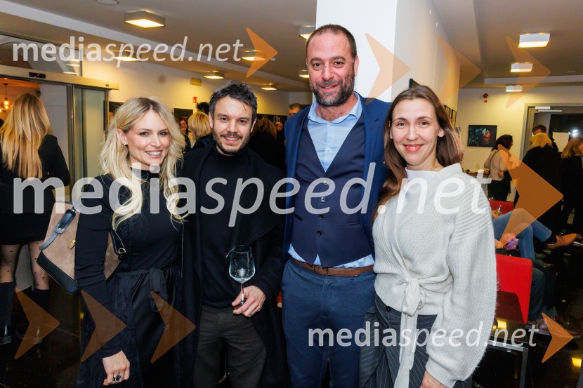  ... ;  Francesco Borchi, igralec;  ... ;  Helena Peršuh, igralkaKje je primadona?, premiera gledališča Koper