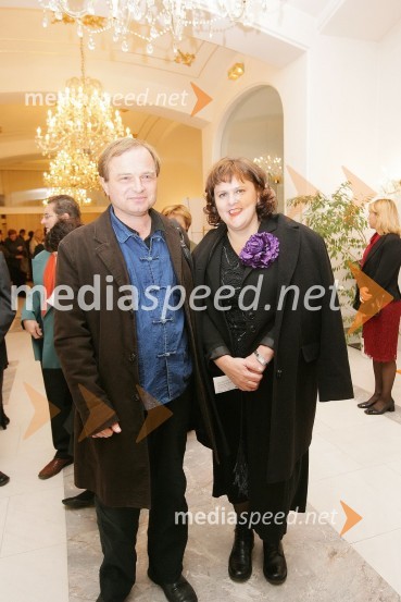 Tomaž Toporišič, dramaturg v Slovenskem mladinskem gledališču in Uršula Cetinski, direktorica Slovenskega mladinskega gledališča44. Borštnikovo srečanje 2009, otvoritev