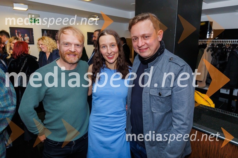  Rok Matko, igralec;  ... ;  Luka Cimprič, igralecKje je primadona?, premiera gledališča Koper