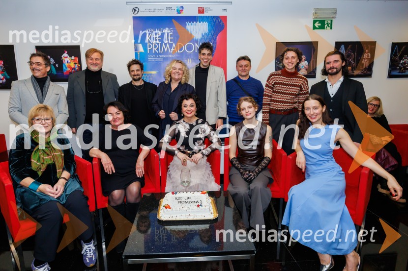  Bronja Žakelj, pisateljicaKje je primadona?, premiera gledališča Koper