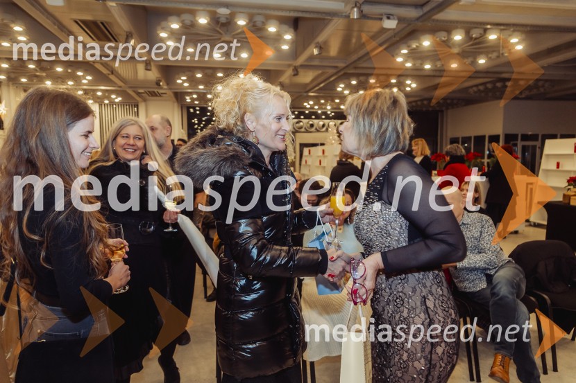 Violeta Tomić: »Ubogaj mamo in ne pozabi očeta«, predstavitev avtobiografije