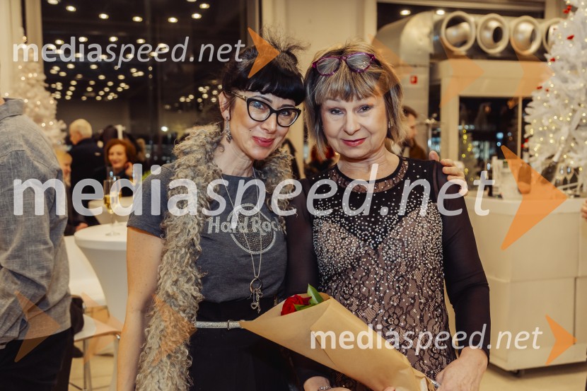 Violeta Tomić: »Ubogaj mamo in ne pozabi očeta«, predstavitev avtobiografije