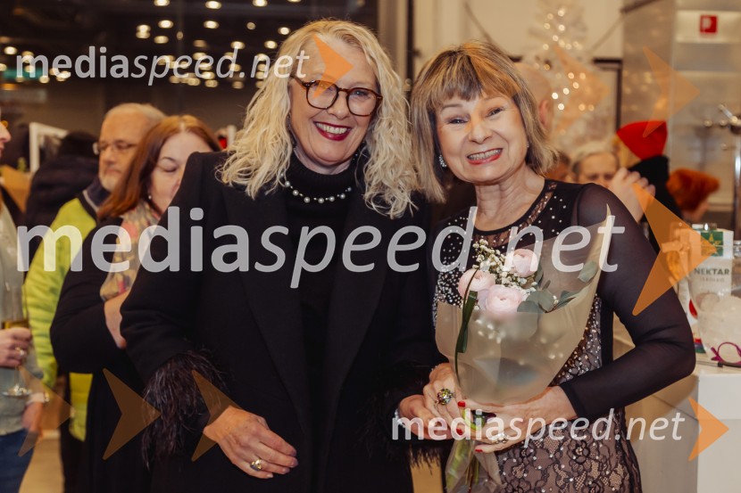 Violeta Tomić: »Ubogaj mamo in ne pozabi očeta«, predstavitev avtobiografije