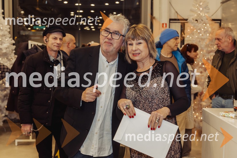 Violeta Tomić: »Ubogaj mamo in ne pozabi očeta«, predstavitev avtobiografije