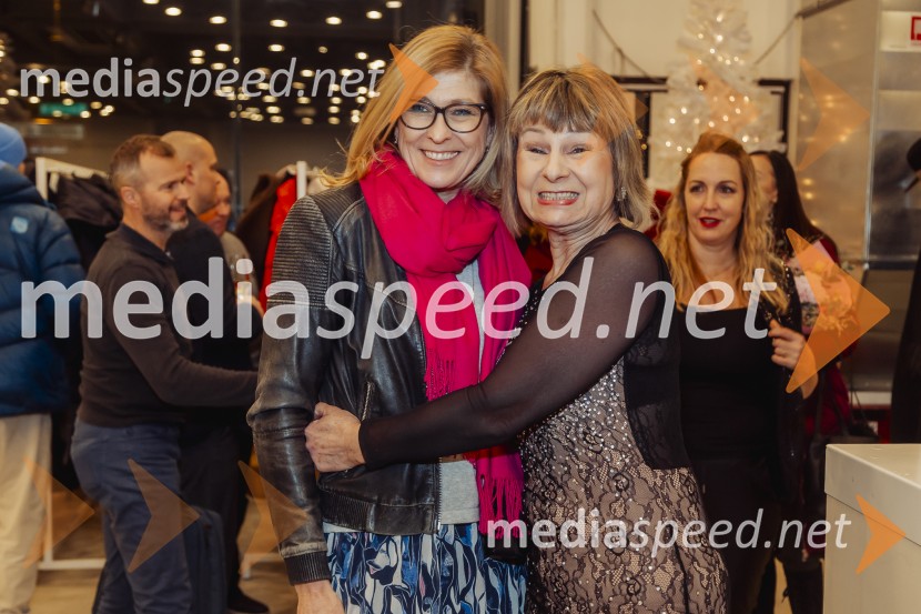 Violeta Tomić: »Ubogaj mamo in ne pozabi očeta«, predstavitev avtobiografije