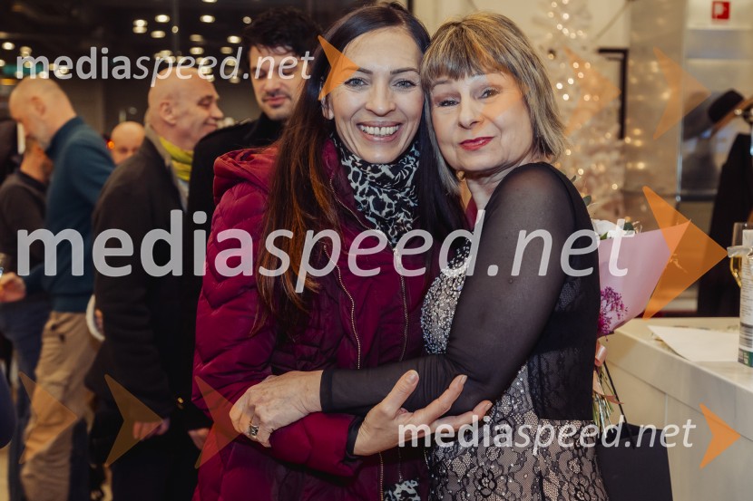 Violeta Tomić: »Ubogaj mamo in ne pozabi očeta«, predstavitev avtobiografije