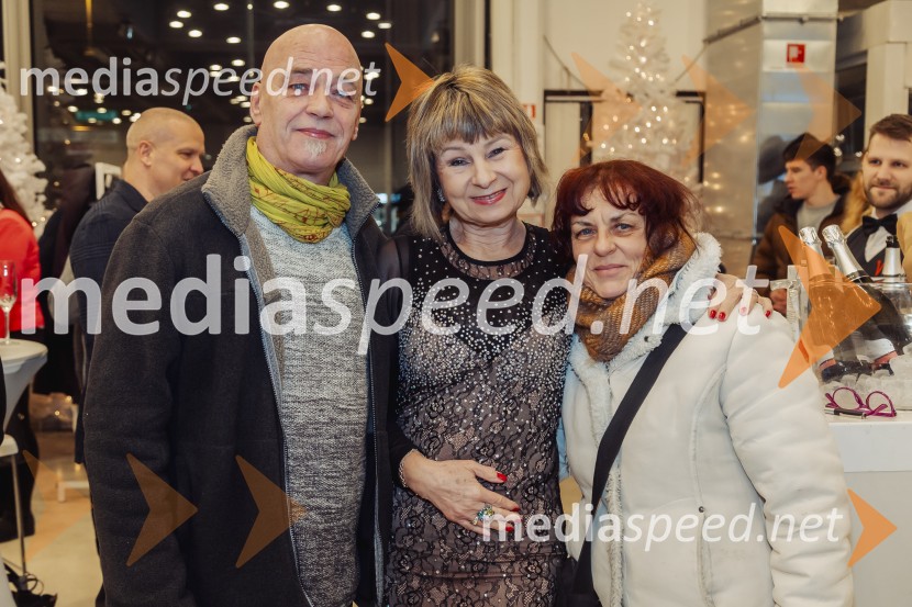 Violeta Tomić: »Ubogaj mamo in ne pozabi očeta«, predstavitev avtobiografije