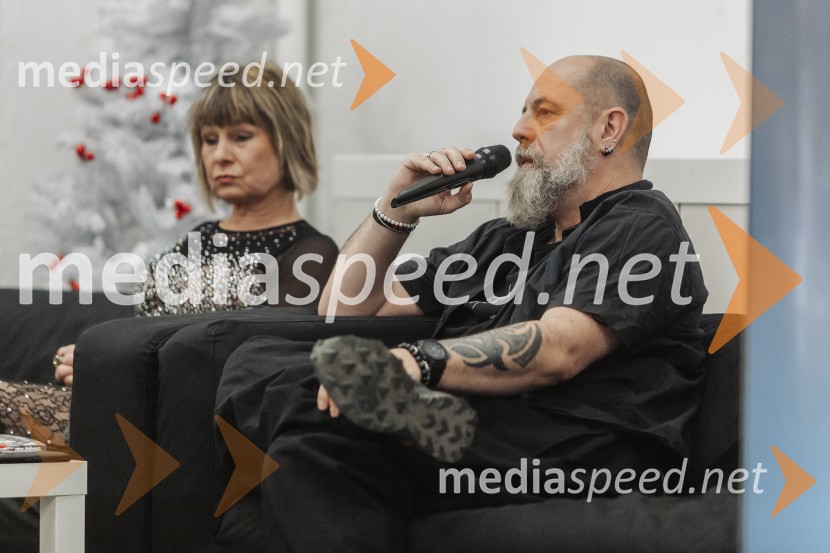 Violeta Tomić: »Ubogaj mamo in ne pozabi očeta«, predstavitev avtobiografije