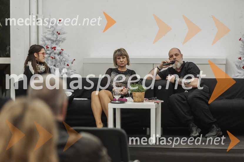 Violeta Tomić: »Ubogaj mamo in ne pozabi očeta«, predstavitev avtobiografije