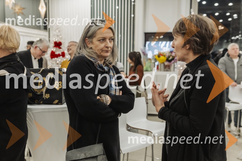 Violeta Tomić: »Ubogaj mamo in ne pozabi očeta«, predstavitev avtobiografije