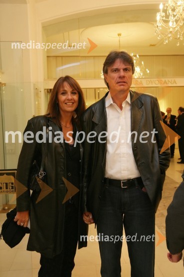 Živa Emeršič, urednica dokumentarnega programa TVS s spremljevalcem44. Borštnikovo srečanje 2009, otvoritev