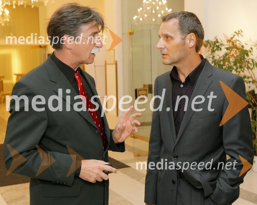 Danilo Rošker, direktor SNG Maribor in Jožko Čuk, v.d. direktorja Slovenskega narodnega gledališča (SNG) Nova Gorica44. Borštnikovo srečanje 2009, otvoritev