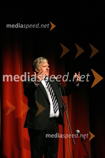 Tone Partljič, pisatelj in predsednik sveta Borštnikovega srečanja44. Borštnikovo srečanje 2009, otvoritev