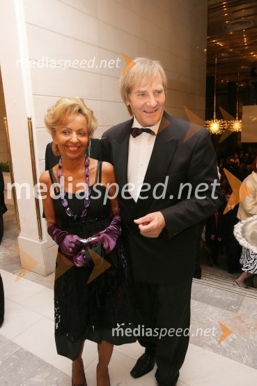 Dr. Dušan Radonjič, prorektor Univerze v Mariboru s soprogo Tanjo44. Borštnikovo srečanje 2009, otvoritev