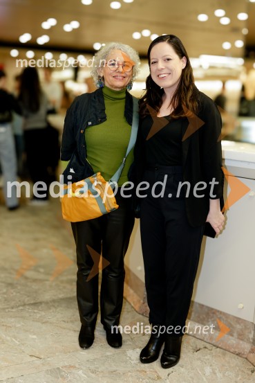 Uprizoritev romana Ivana Cankarja Na klancu