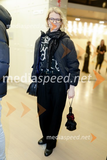 Uprizoritev romana Ivana Cankarja Na klancu