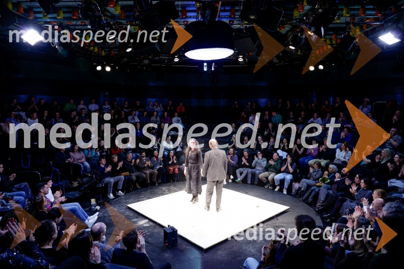 Uprizoritev romana Ivana Cankarja Na klancu