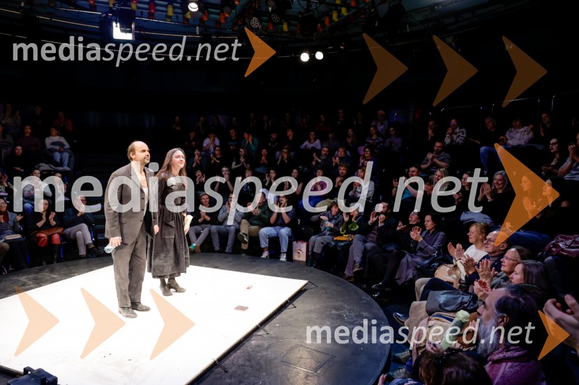 Uprizoritev romana Ivana Cankarja Na klancu