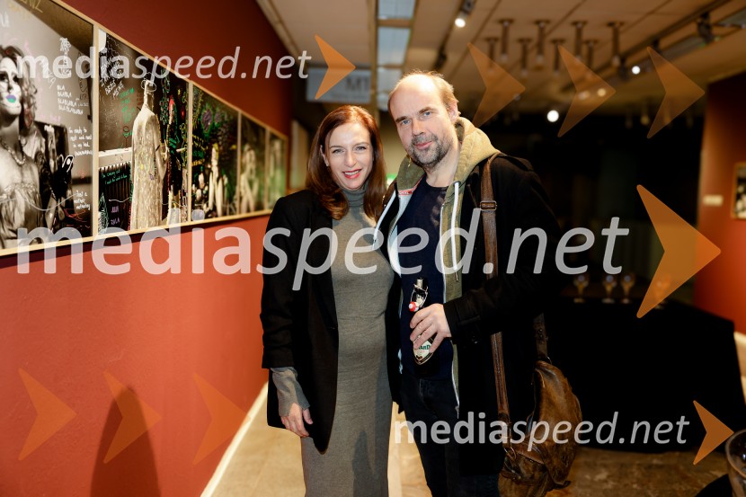 Uprizoritev romana Ivana Cankarja Na klancu