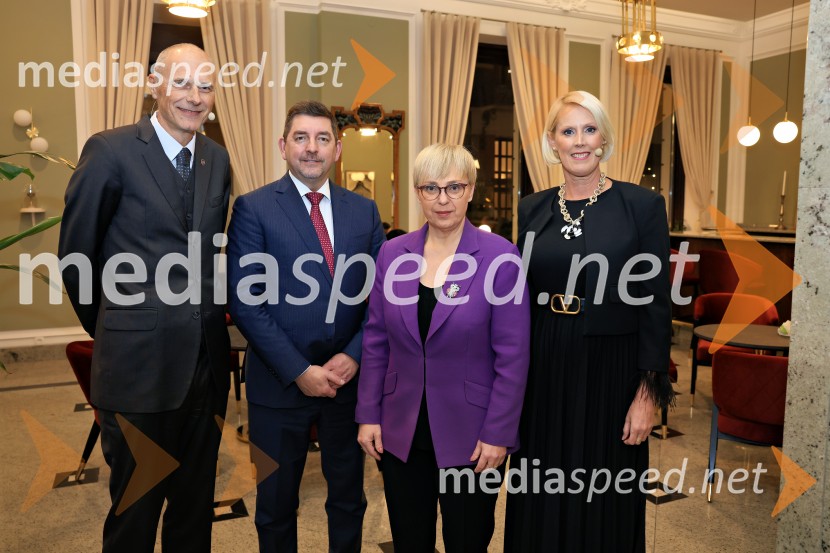 Tonetu Strnadu priznanje za življenjsko delo,  mladi manager 2025 je Aleš Ugovšek iz skupine M Sora,  Artemidi v roke Ireni Brugger in Juditi Rigler