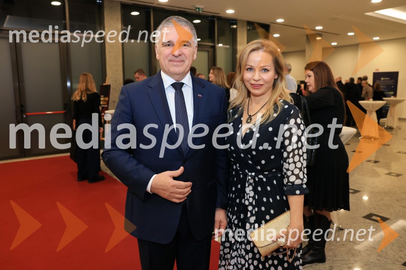 Tonetu Strnadu priznanje za življenjsko delo,  mladi manager 2025 je Aleš Ugovšek iz skupine M Sora,  Artemidi v roke Ireni Brugger in Juditi Rigler