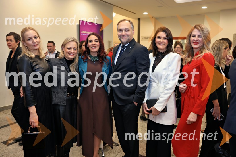 Tonetu Strnadu priznanje za življenjsko delo,  mladi manager 2025 je Aleš Ugovšek iz skupine M Sora,  Artemidi v roke Ireni Brugger in Juditi Rigler