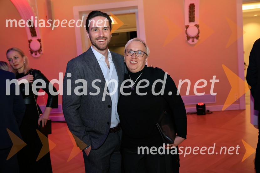 Tonetu Strnadu priznanje za življenjsko delo,  mladi manager 2025 je Aleš Ugovšek iz skupine M Sora,  Artemidi v roke Ireni Brugger in Juditi Rigler