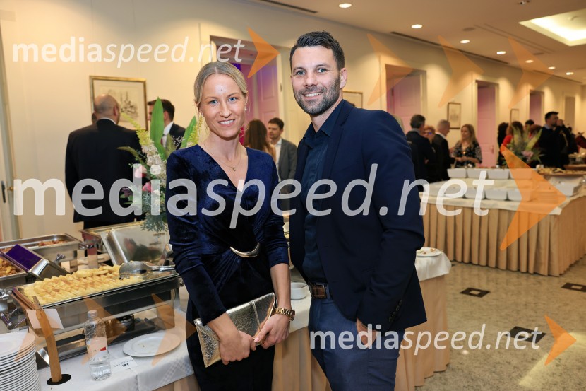 Tonetu Strnadu priznanje za življenjsko delo,  mladi manager 2025 je Aleš Ugovšek iz skupine M Sora,  Artemidi v roke Ireni Brugger in Juditi Rigler