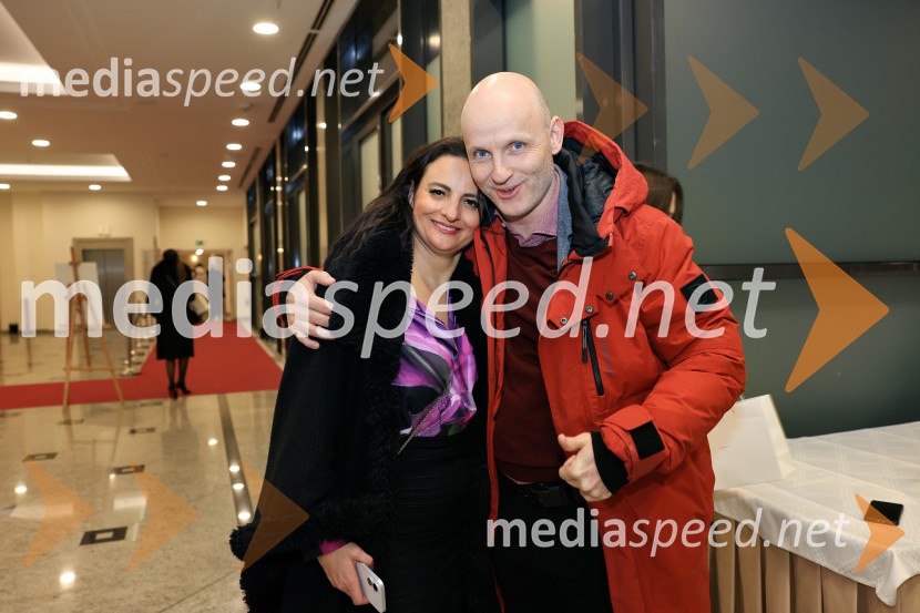 Tonetu Strnadu priznanje za življenjsko delo,  mladi manager 2025 je Aleš Ugovšek iz skupine M Sora,  Artemidi v roke Ireni Brugger in Juditi Rigler