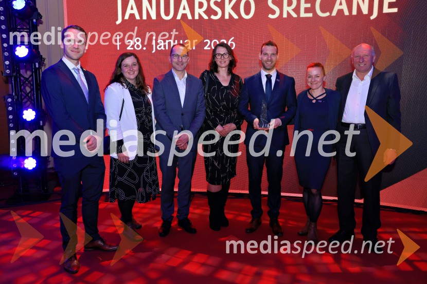 Tonetu Strnadu priznanje za življenjsko delo,  mladi manager 2025 je Aleš Ugovšek iz skupine M Sora,  Artemidi v roke Ireni Brugger in Juditi Rigler