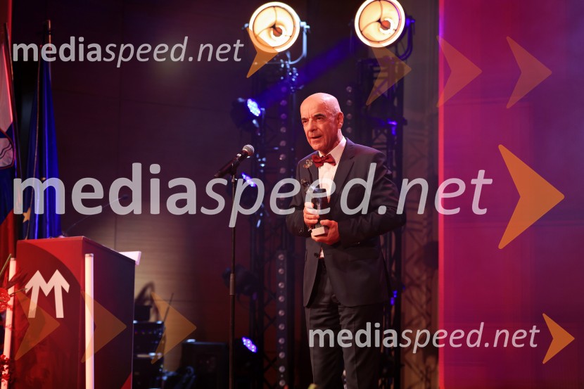 Tonetu Strnadu priznanje za življenjsko delo,  mladi manager 2025 je Aleš Ugovšek iz skupine M Sora,  Artemidi v roke Ireni Brugger in Juditi Rigler