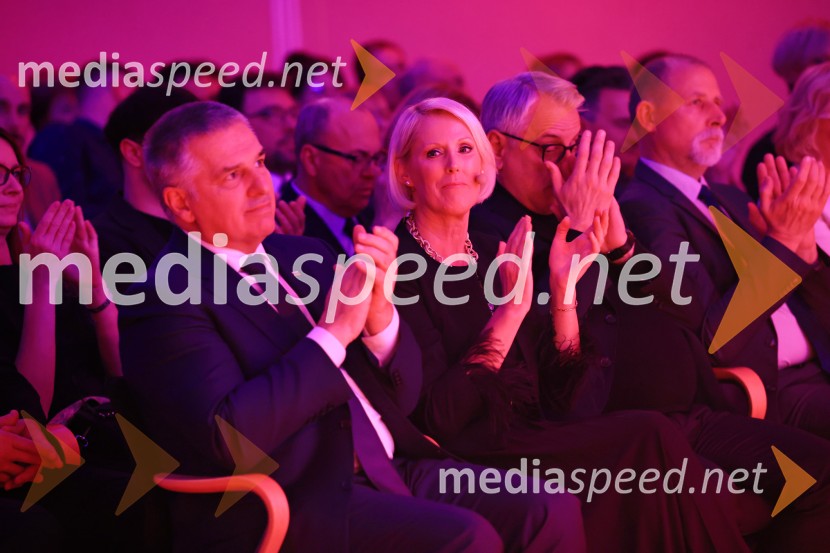 Tonetu Strnadu priznanje za življenjsko delo,  mladi manager 2025 je Aleš Ugovšek iz skupine M Sora,  Artemidi v roke Ireni Brugger in Juditi Rigler