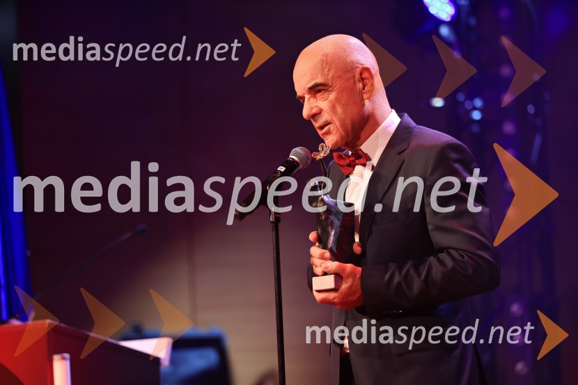 Tonetu Strnadu priznanje za življenjsko delo,  mladi manager 2025 je Aleš Ugovšek iz skupine M Sora,  Artemidi v roke Ireni Brugger in Juditi Rigler