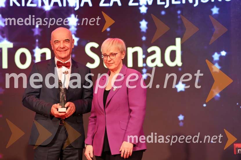 Tonetu Strnadu priznanje za življenjsko delo,  mladi manager 2025 je Aleš Ugovšek iz skupine M Sora,  Artemidi v roke Ireni Brugger in Juditi Rigler