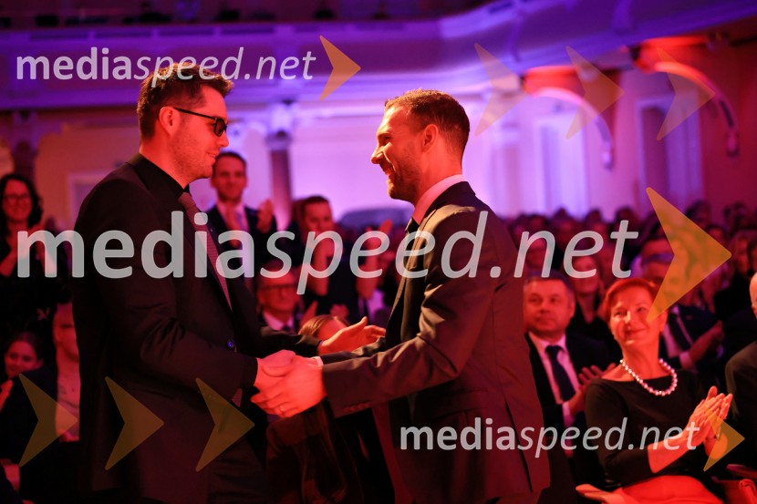 Tonetu Strnadu priznanje za življenjsko delo,  mladi manager 2025 je Aleš Ugovšek iz skupine M Sora,  Artemidi v roke Ireni Brugger in Juditi Rigler