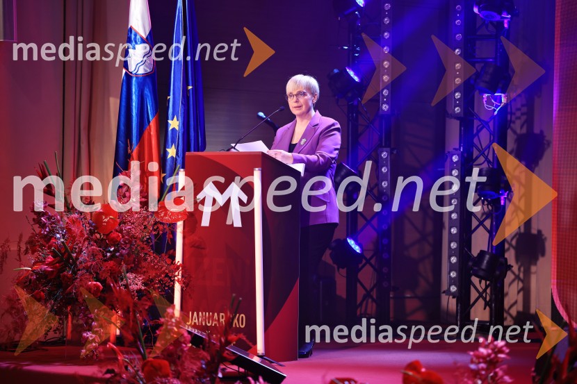 Tonetu Strnadu priznanje za življenjsko delo,  mladi manager 2025 je Aleš Ugovšek iz skupine M Sora,  Artemidi v roke Ireni Brugger in Juditi Rigler