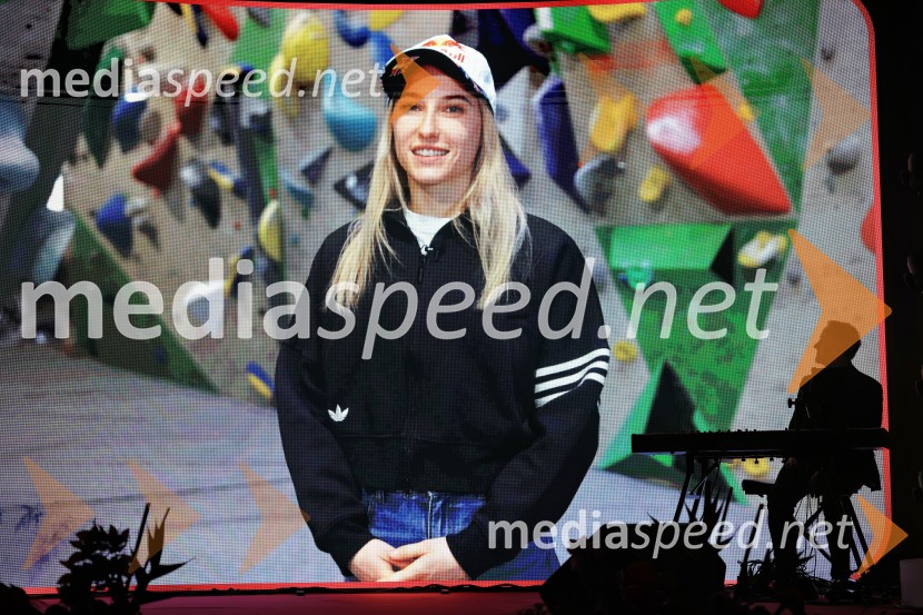 Tonetu Strnadu priznanje za življenjsko delo,  mladi manager 2025 je Aleš Ugovšek iz skupine M Sora,  Artemidi v roke Ireni Brugger in Juditi Rigler