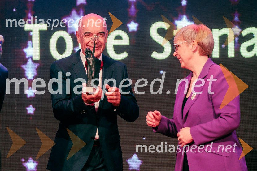 Tonetu Strnadu priznanje za življenjsko delo,  mladi manager 2025 je Aleš Ugovšek iz skupine M Sora,  Artemidi v roke Ireni Brugger in Juditi Rigler