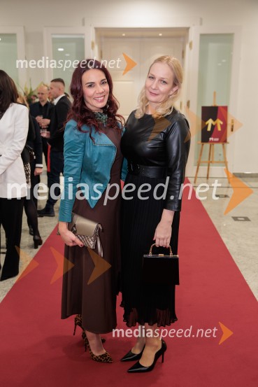 Tonetu Strnadu priznanje za življenjsko delo,  mladi manager 2025 je Aleš Ugovšek iz skupine M Sora,  Artemidi v roke Ireni Brugger in Juditi Rigler