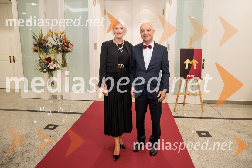 Tonetu Strnadu priznanje za življenjsko delo,  mladi manager 2025 je Aleš Ugovšek iz skupine M Sora,  Artemidi v roke Ireni Brugger in Juditi Rigler