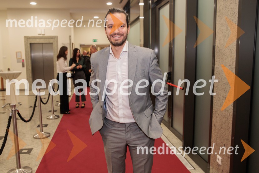 Tonetu Strnadu priznanje za življenjsko delo,  mladi manager 2025 je Aleš Ugovšek iz skupine M Sora,  Artemidi v roke Ireni Brugger in Juditi Rigler