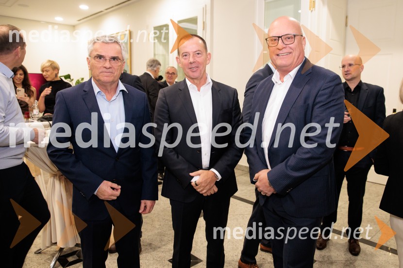 Tonetu Strnadu priznanje za življenjsko delo,  mladi manager 2025 je Aleš Ugovšek iz skupine M Sora,  Artemidi v roke Ireni Brugger in Juditi Rigler