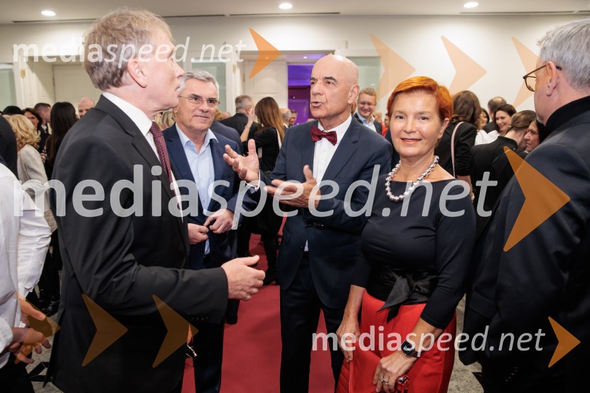 Tonetu Strnadu priznanje za življenjsko delo,  mladi manager 2025 je Aleš Ugovšek iz skupine M Sora,  Artemidi v roke Ireni Brugger in Juditi Rigler