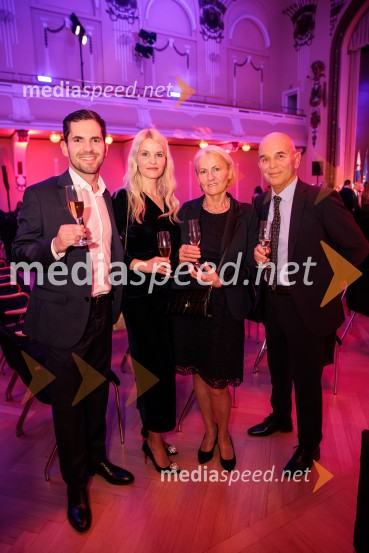 Tonetu Strnadu priznanje za življenjsko delo,  mladi manager 2025 je Aleš Ugovšek iz skupine M Sora,  Artemidi v roke Ireni Brugger in Juditi Rigler