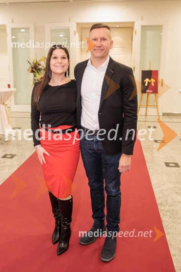 Tonetu Strnadu priznanje za življenjsko delo,  mladi manager 2025 je Aleš Ugovšek iz skupine M Sora,  Artemidi v roke Ireni Brugger in Juditi Rigler