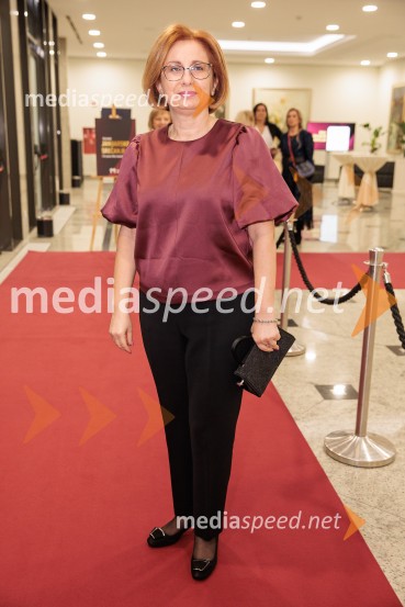 Tonetu Strnadu priznanje za življenjsko delo,  mladi manager 2025 je Aleš Ugovšek iz skupine M Sora,  Artemidi v roke Ireni Brugger in Juditi Rigler