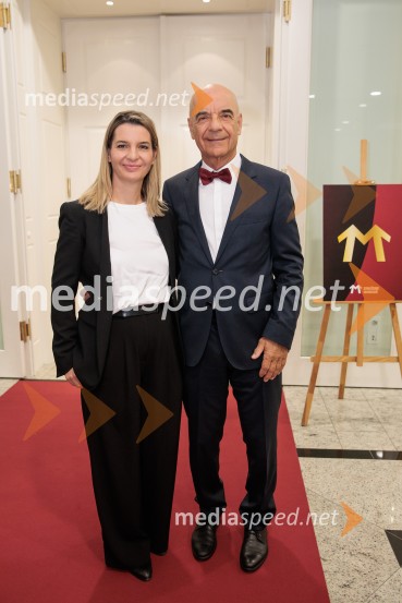 Tonetu Strnadu priznanje za življenjsko delo,  mladi manager 2025 je Aleš Ugovšek iz skupine M Sora,  Artemidi v roke Ireni Brugger in Juditi Rigler