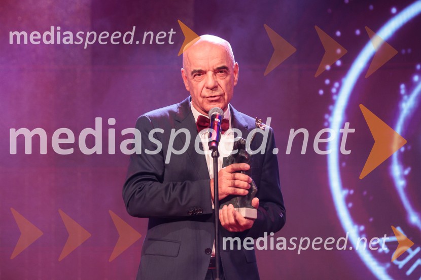 Tonetu Strnadu priznanje za življenjsko delo,  mladi manager 2025 je Aleš Ugovšek iz skupine M Sora,  Artemidi v roke Ireni Brugger in Juditi Rigler