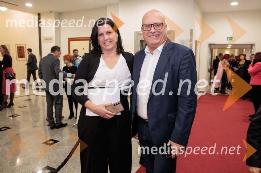 Tonetu Strnadu priznanje za življenjsko delo,  mladi manager 2025 je Aleš Ugovšek iz skupine M Sora,  Artemidi v roke Ireni Brugger in Juditi Rigler