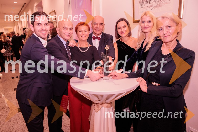 Tonetu Strnadu priznanje za življenjsko delo,  mladi manager 2025 je Aleš Ugovšek iz skupine M Sora,  Artemidi v roke Ireni Brugger in Juditi Rigler